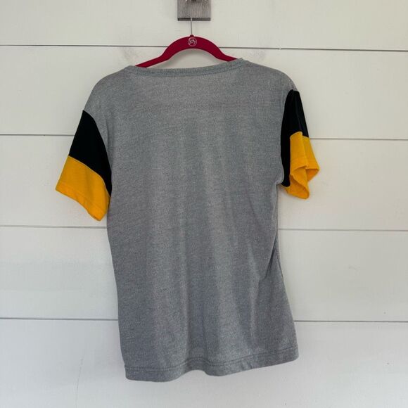 Nike Women’s Medium Dri Fit Steelers Short Sleeve Tee NFL - Picture 4 of 5